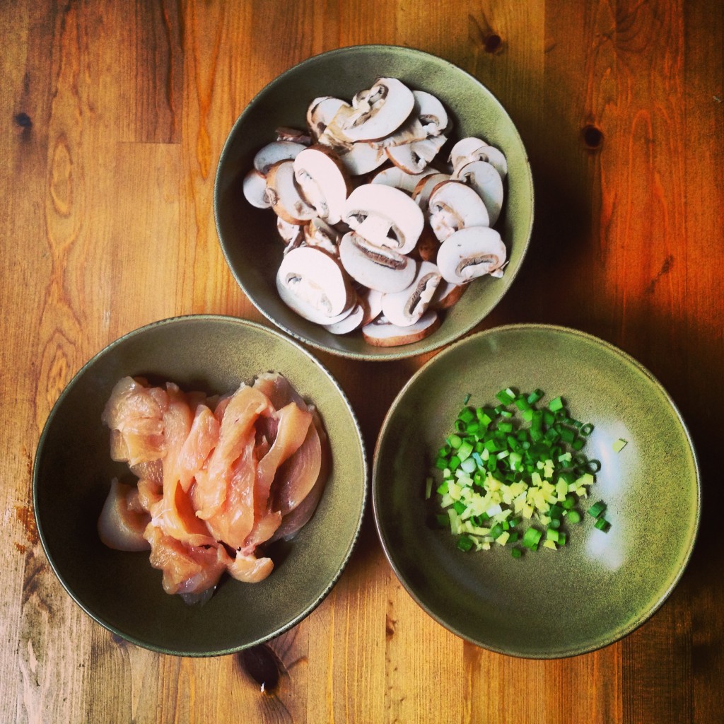 Stir-Fry Chicken and Mushrooms Ingredients